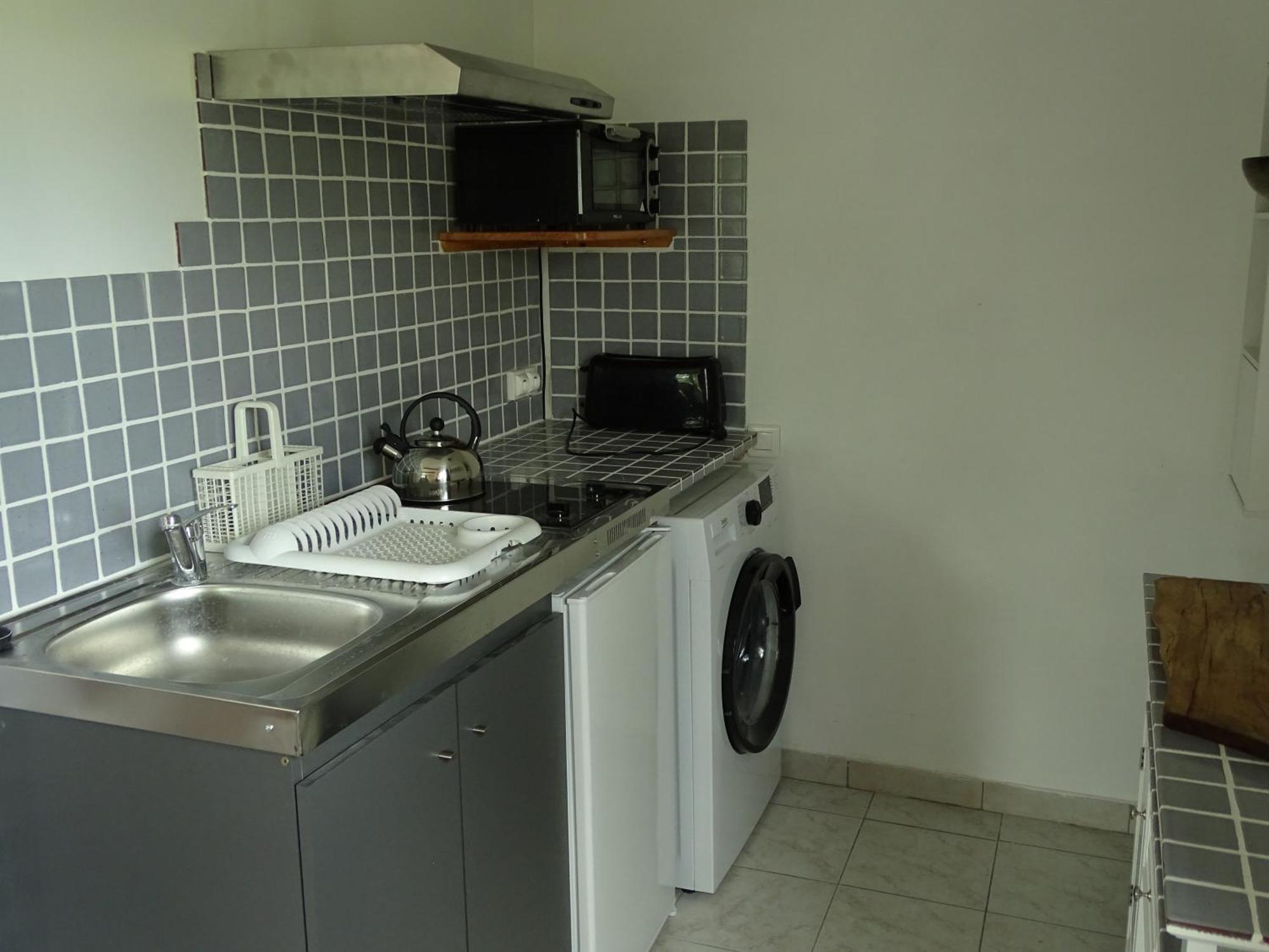 Chambre D'Hotes Independante Avec Kitchenette Saint-Victor-de-Malcap Εξωτερικό φωτογραφία